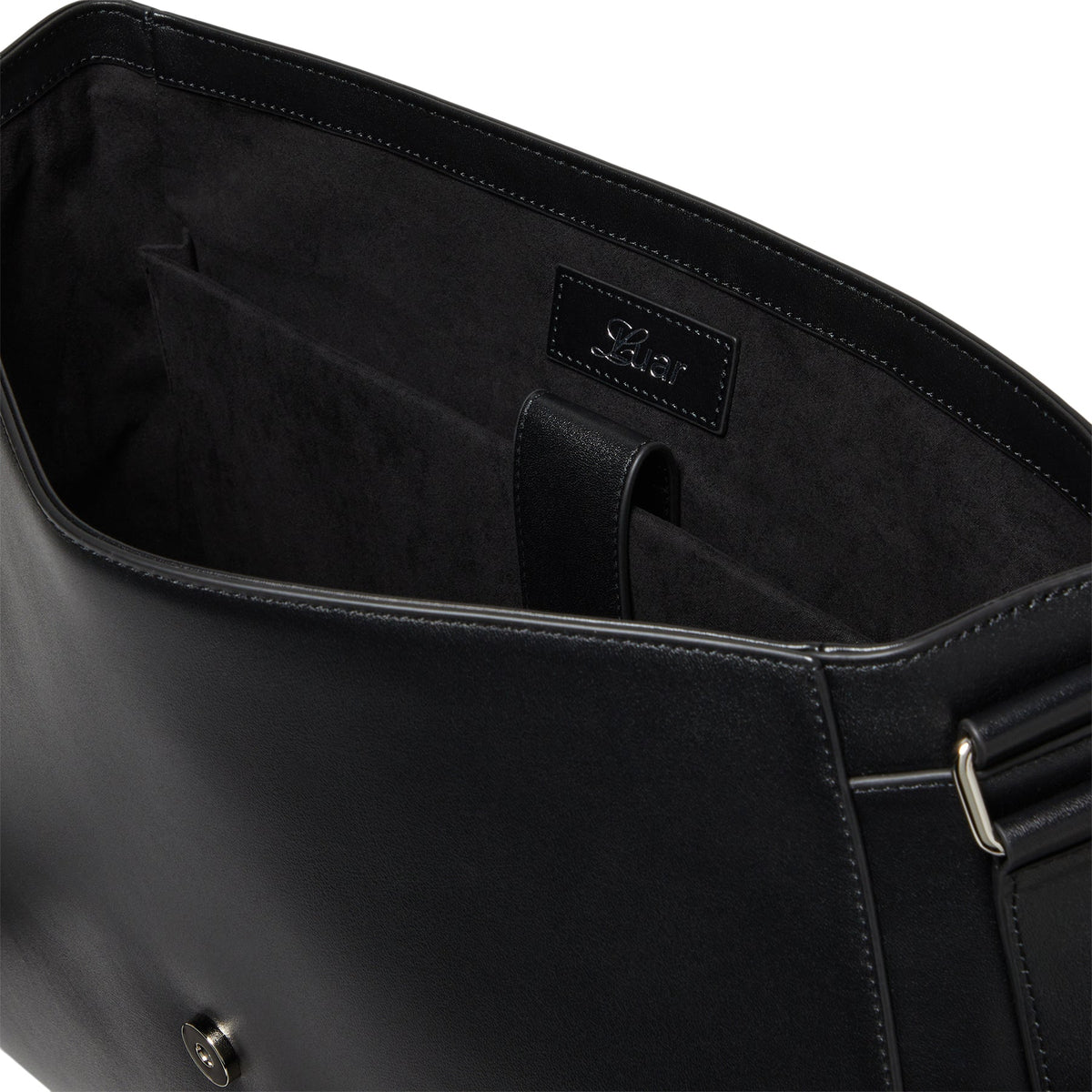 Luar Messenger Bag (Smooth black) - Image 4