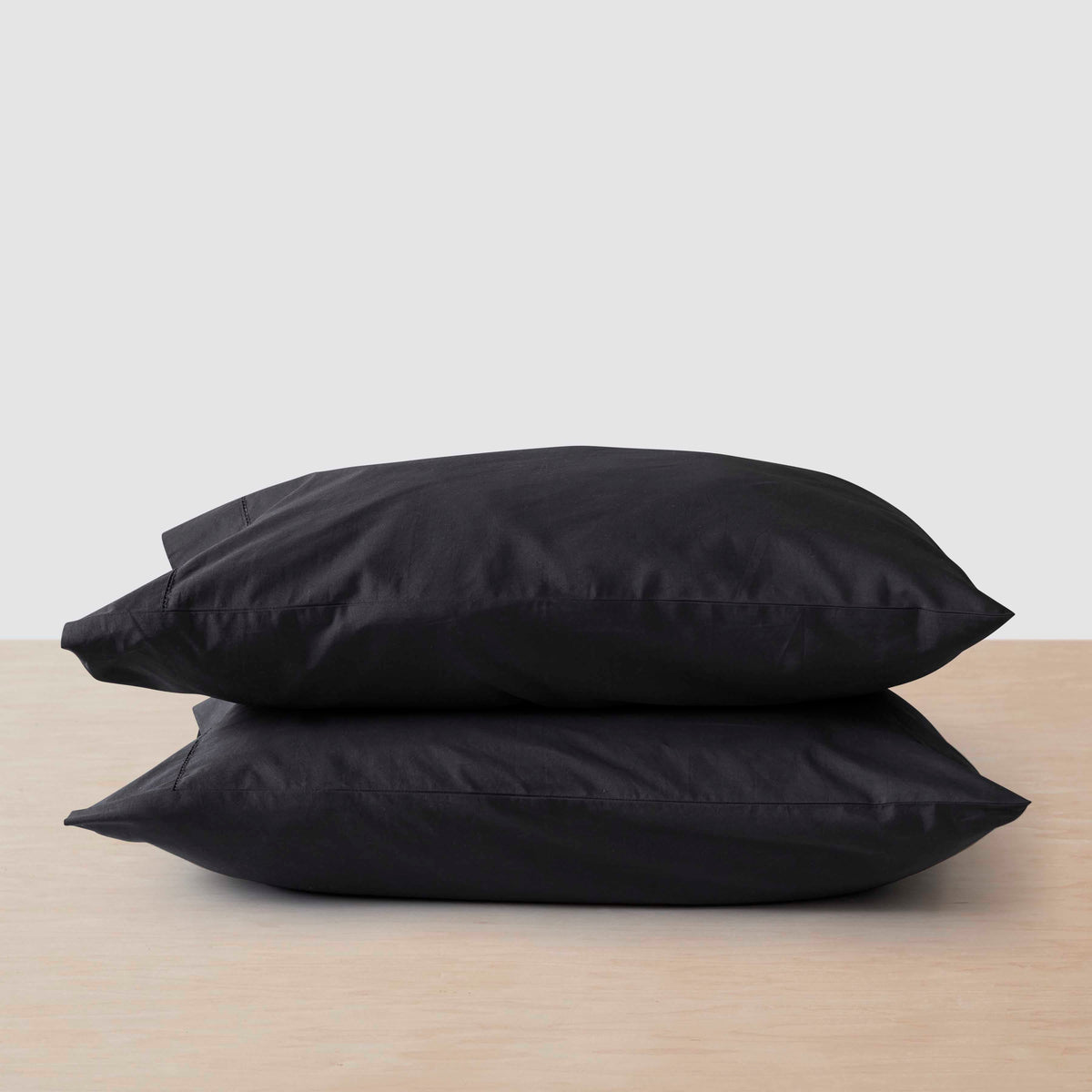 Stonewashed Organic Cotton Percale Pillowcases - Charcoal