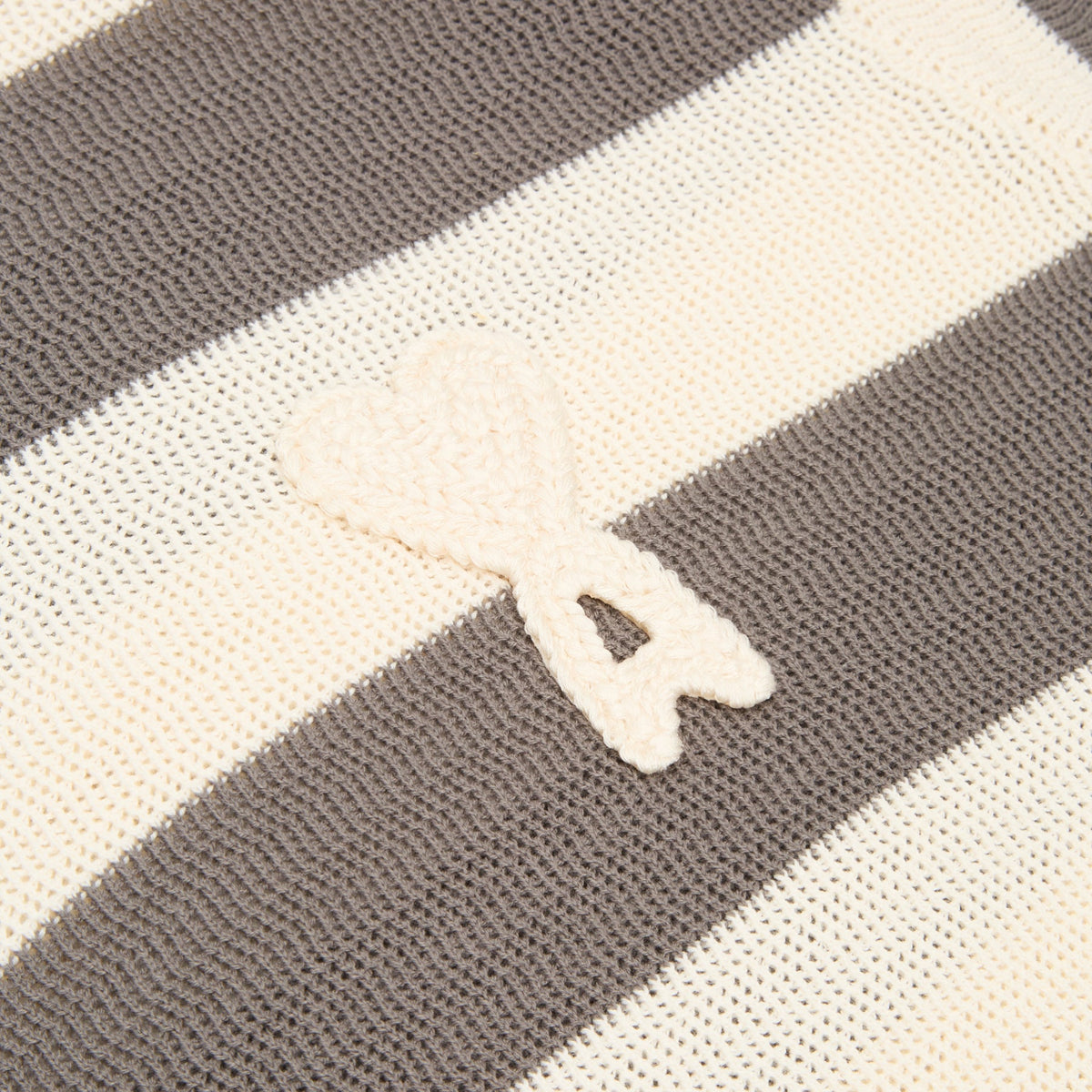 AMI Paris Short Sleeves Polo With AMI De Couer Patch (Blanc creme/Carbone) - Image 4