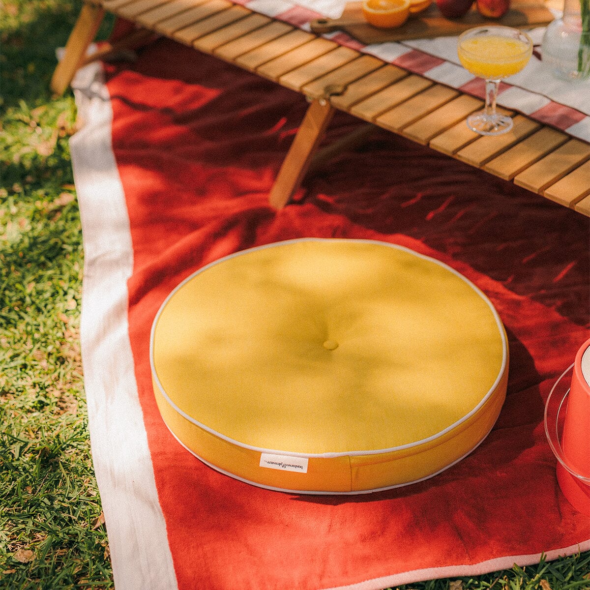 The Circular Pillow - Image 6