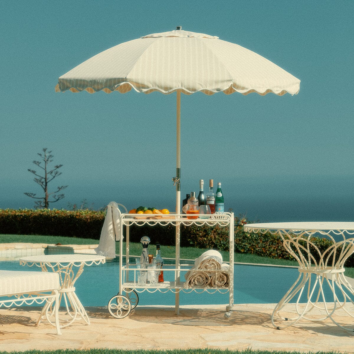The Club Umbrella - Image 13