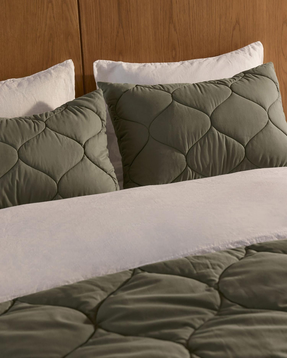 Cotton Drift Comforter (Thyme) - Image 4