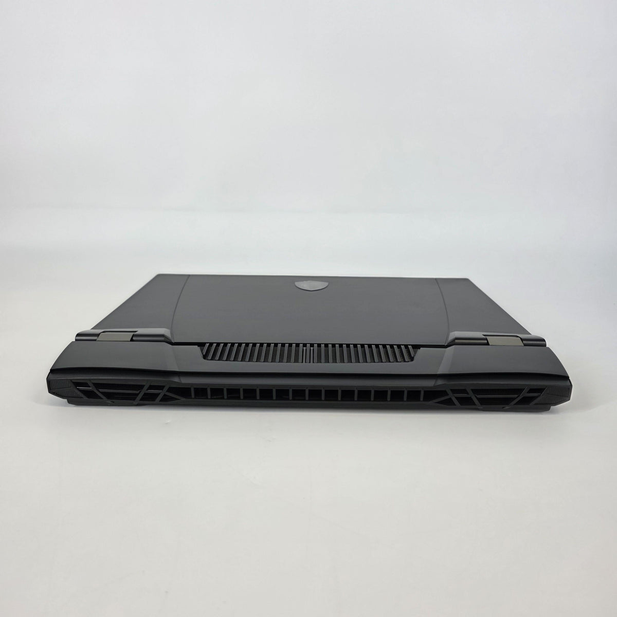 MSI Titan GT77 17.3 Black 2.0 GHz Intel Core i7 12th Gen. 32GB RAM 1TB Solid State Drive NVIDIA GeForce RTX 3070 Ti - Image 7