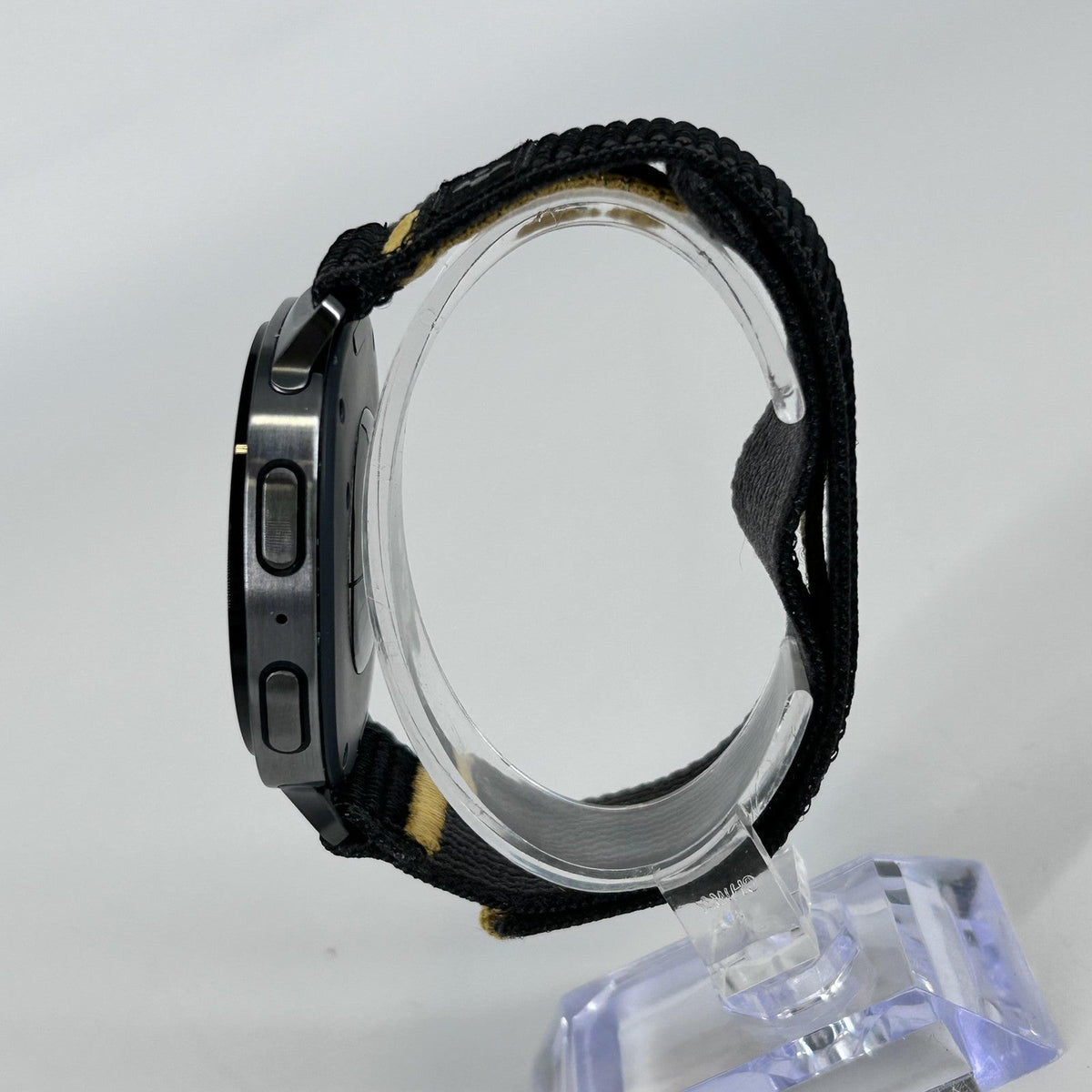 Samsung Galaxy Watch8 44mm Graphite Unlocked 32GB - Image 4