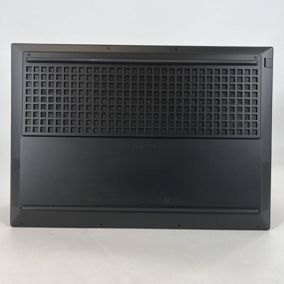 HP Omen 16 Black 2.4 GHz Intel Core i7 13th Gen. 16GB RAM 1TB Solid State Drive NVIDIA GeForce RTX 4060 8 GB - Image 6