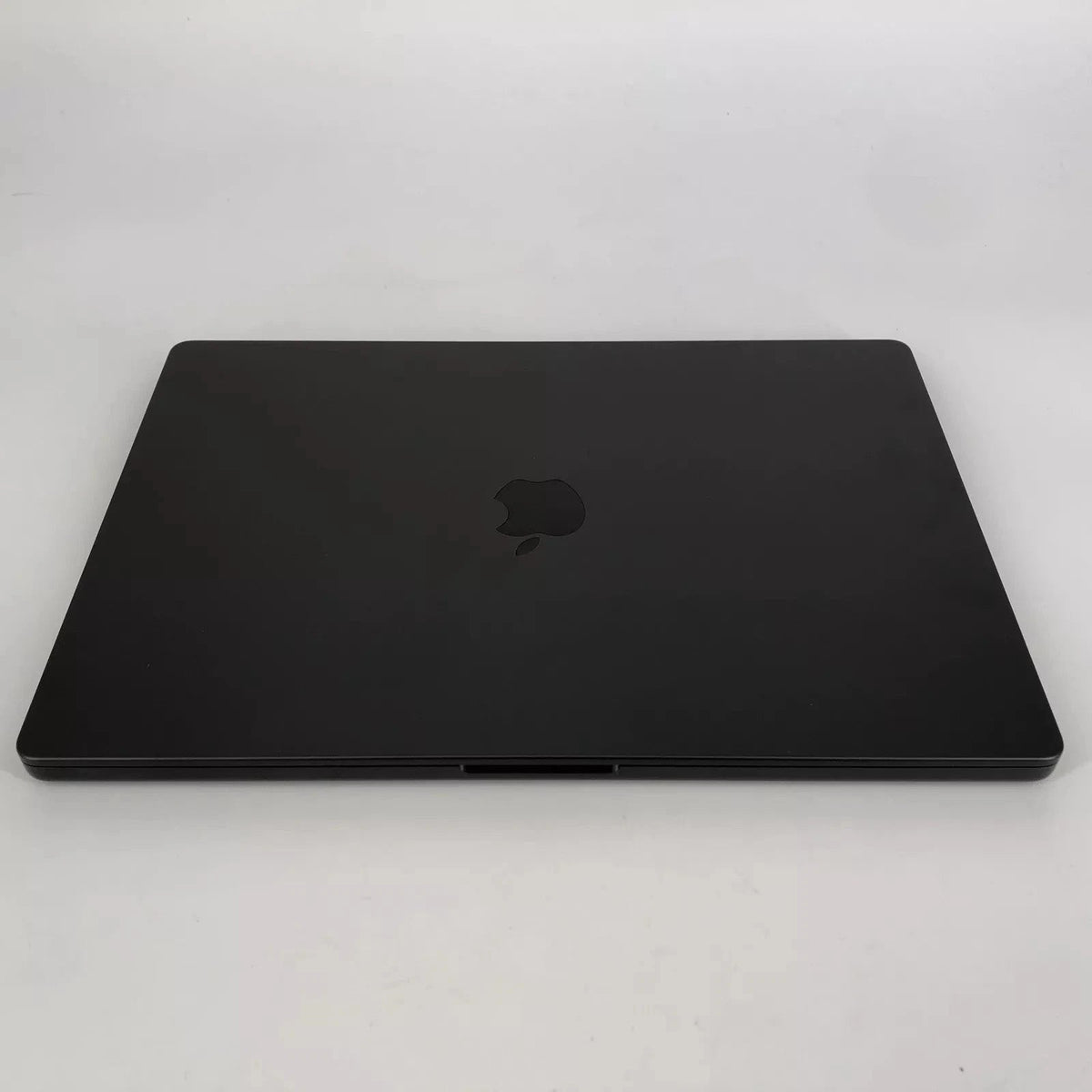 Apple MacBook Pro 16 2026 Space Black M5 Max 18-Core CPU 48GB Unified Memory 2TB Solid State Drive 40-Core GPU - Image 9
