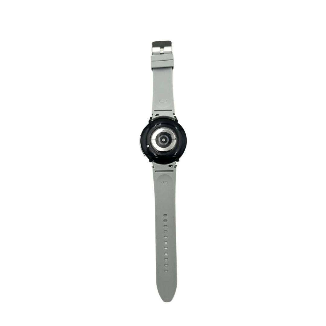 Samsung - Galaxy Watch6 Classic Stainless Steel Smartwatch 47mm BT - Silver Silicone Band - Image 2