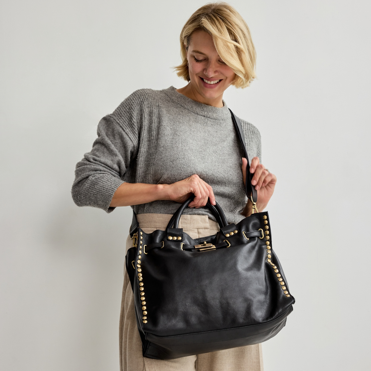 Mare Milled Leather Crossbody Bag - Image 7