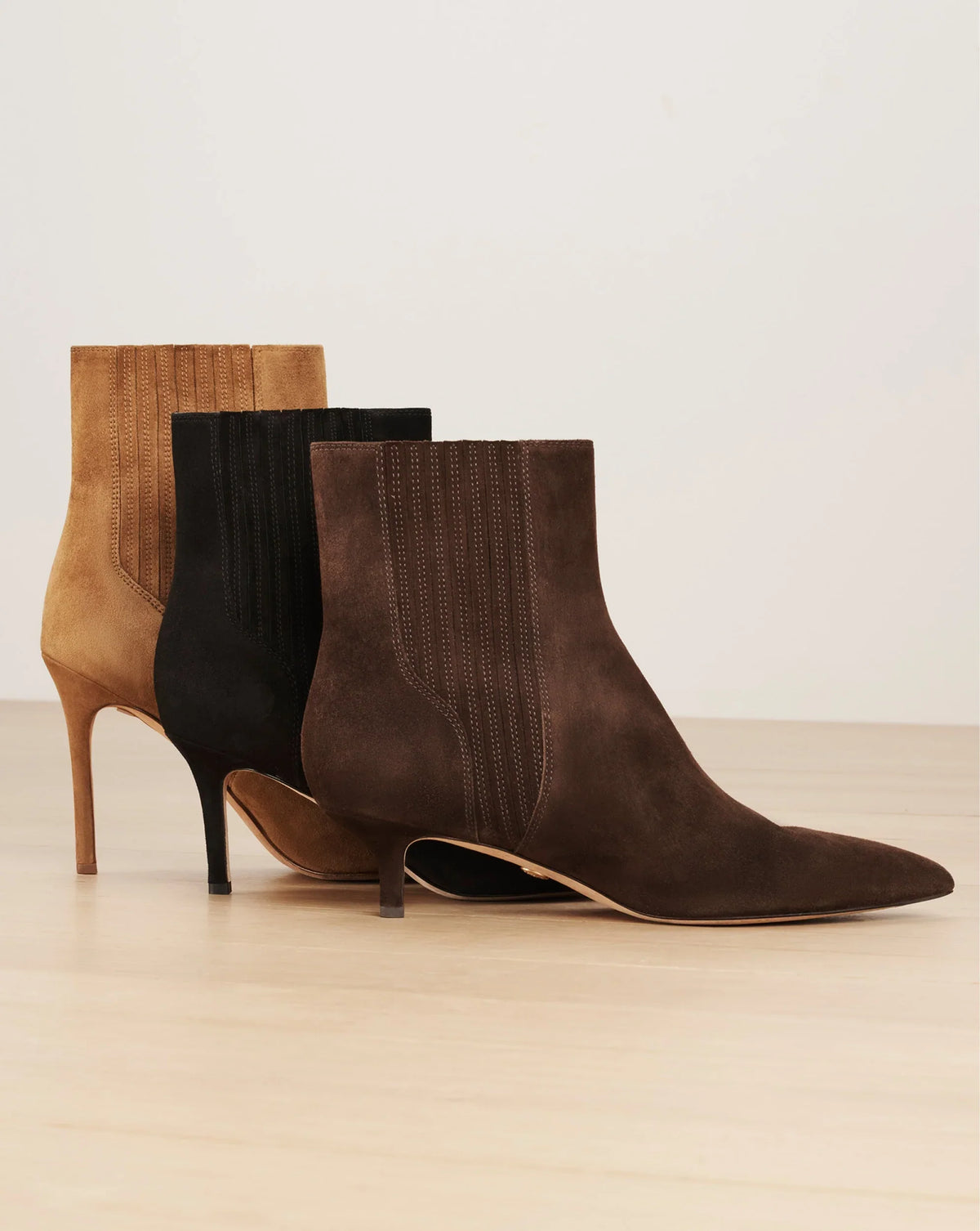 Lisa Mid-Heel Ankle Boot - Image 6