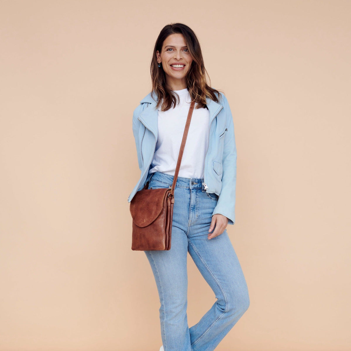 Peck Leather Crossbody Bag - Image 8