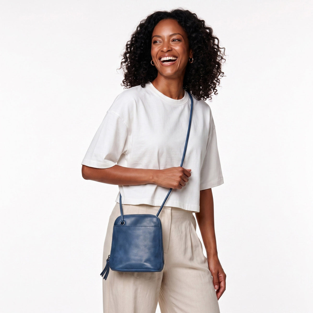 Lilly Leather Crossbody Bag - Image 13