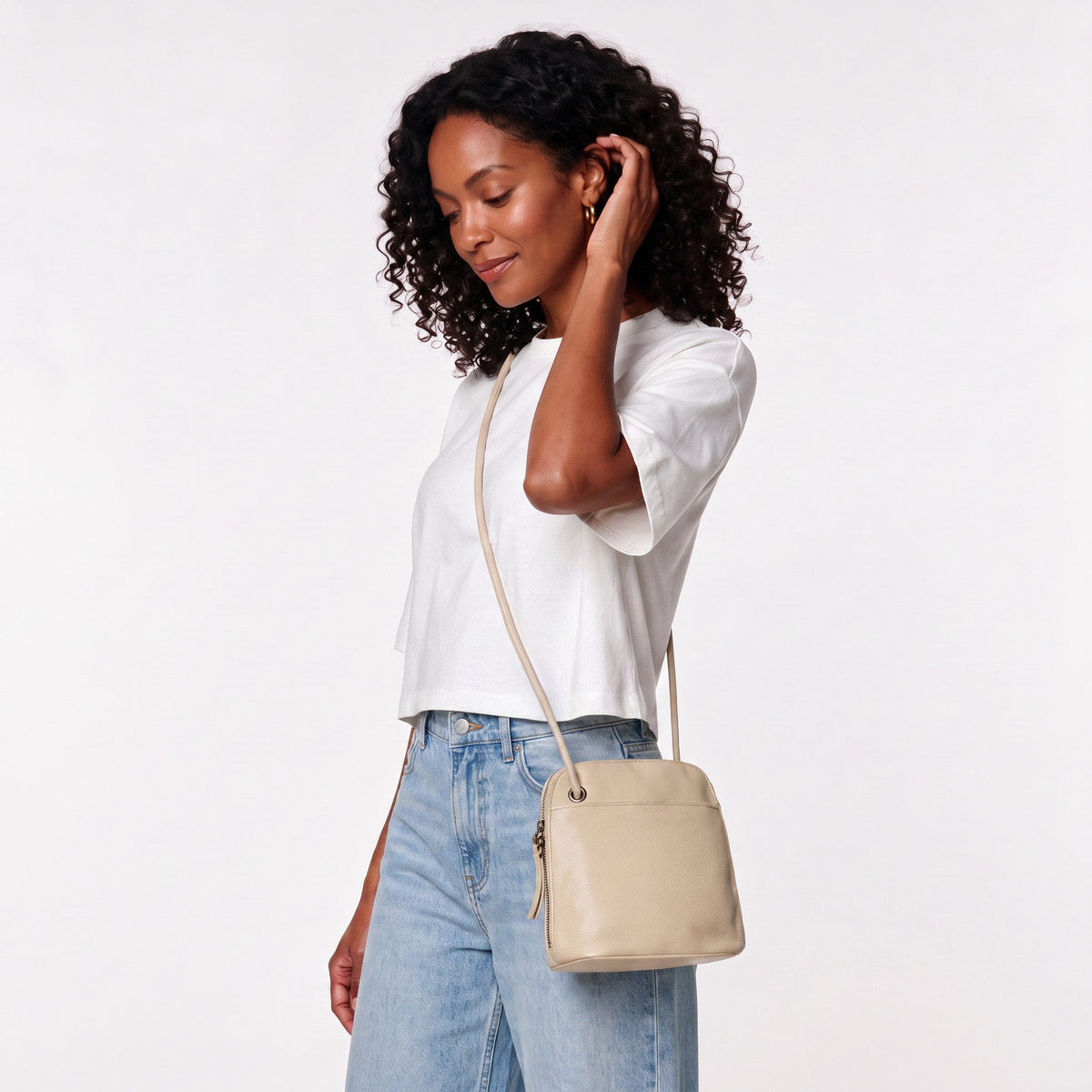 Lilly Leather Crossbody Bag - Image 33