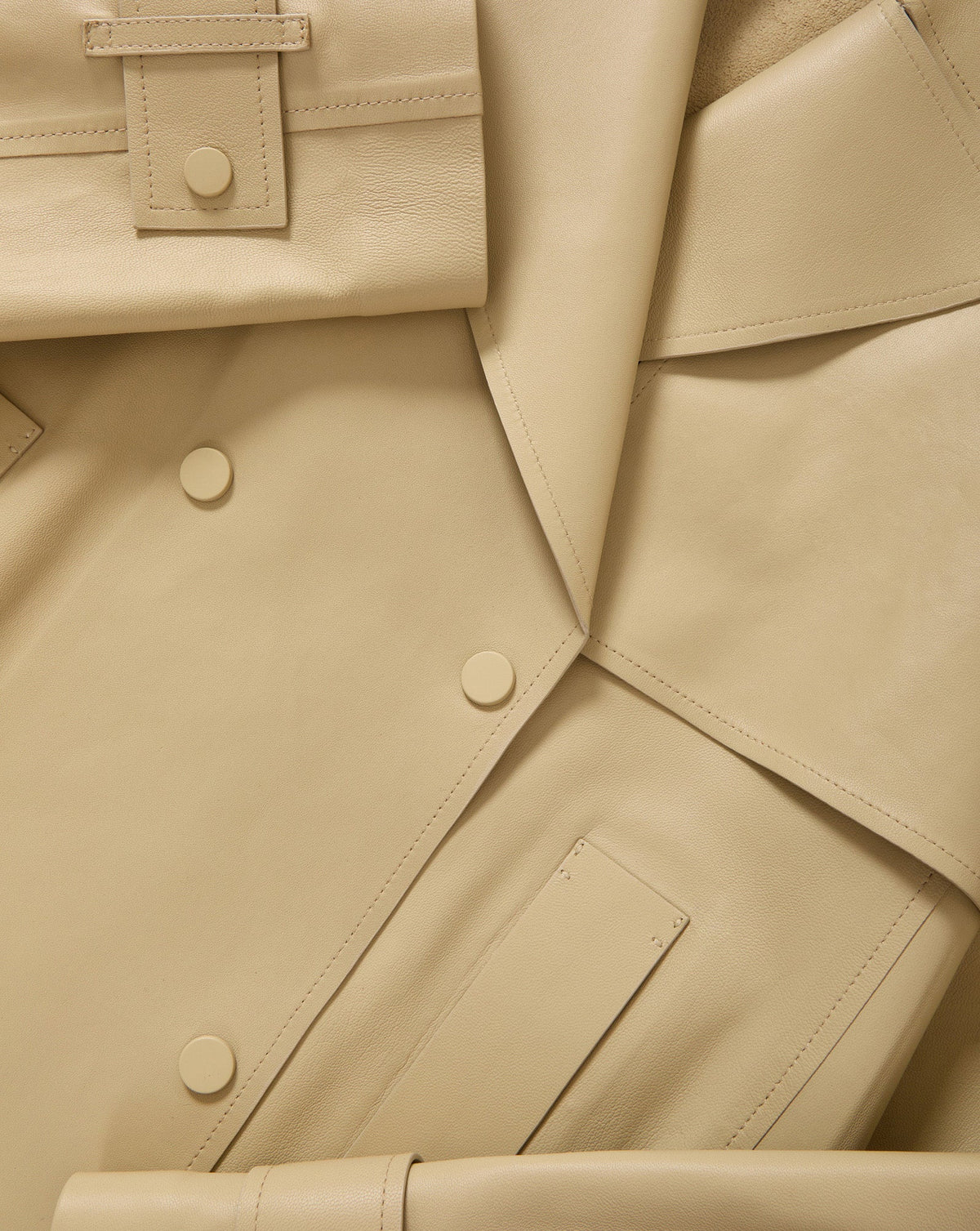 Heathcliff Cropped Leather Trench Coat - Image 3