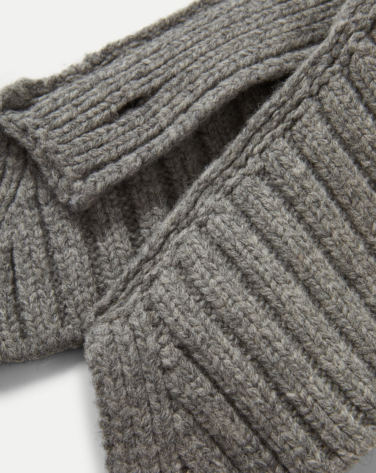 Wool Ribbed Collar - Image 3