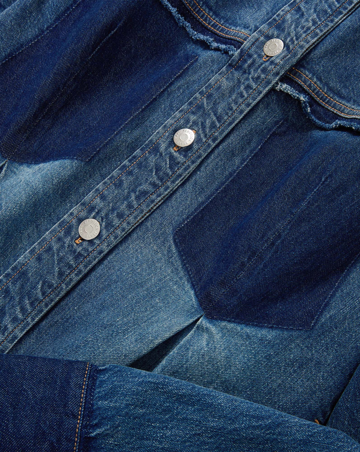 Weslia Denim Shacket - Image 2