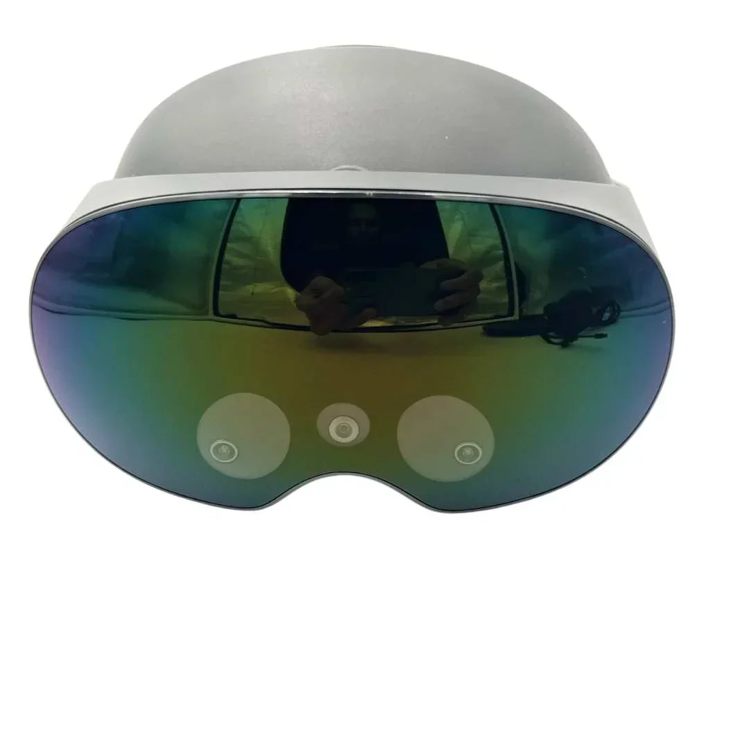 Meta Quest Pro VR Gaming Headset - 256GB - Black - 899-00412-01 - Image 2