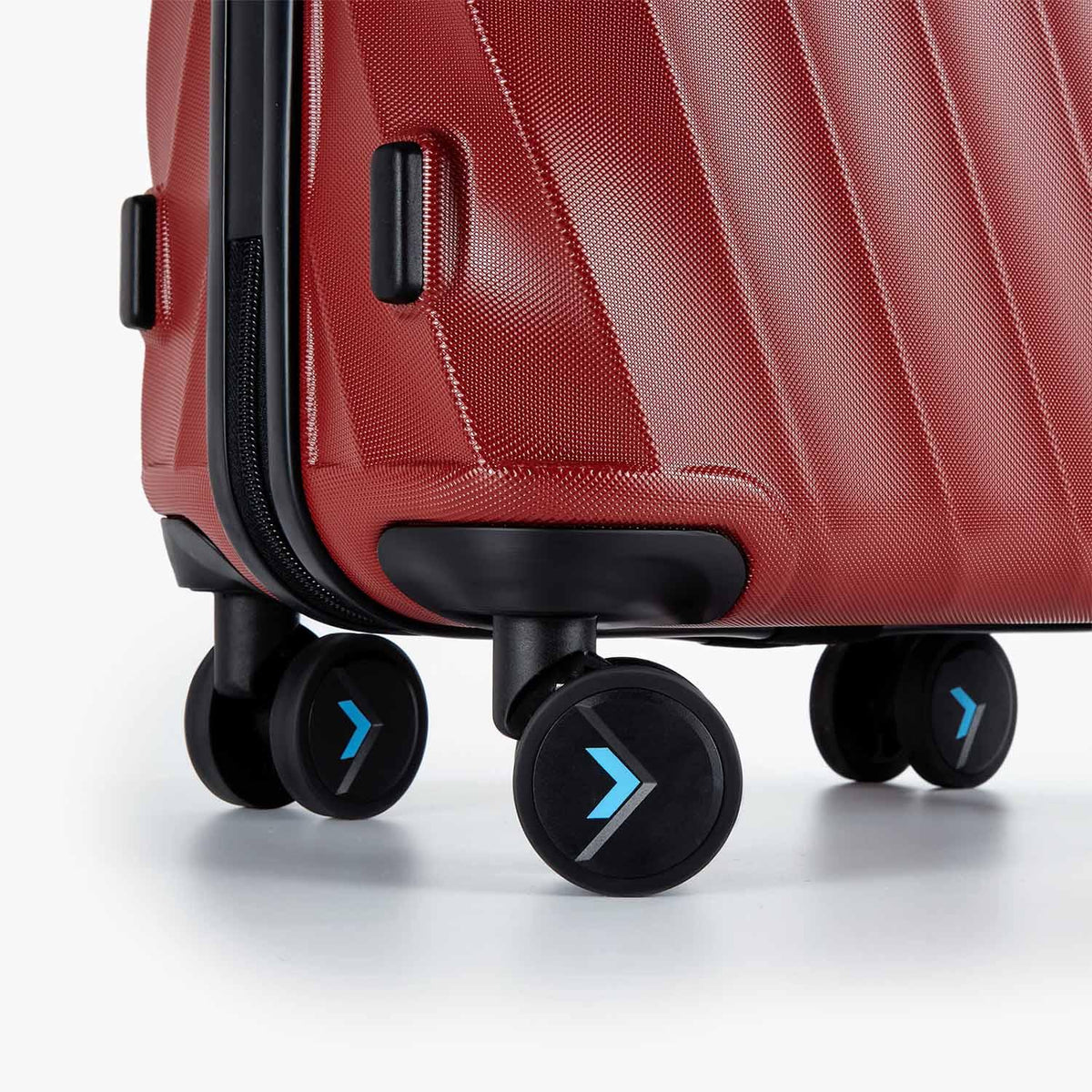 Globetrotter 20" Hardside Rolling Carry-on Stylish Suitcase - Image 76