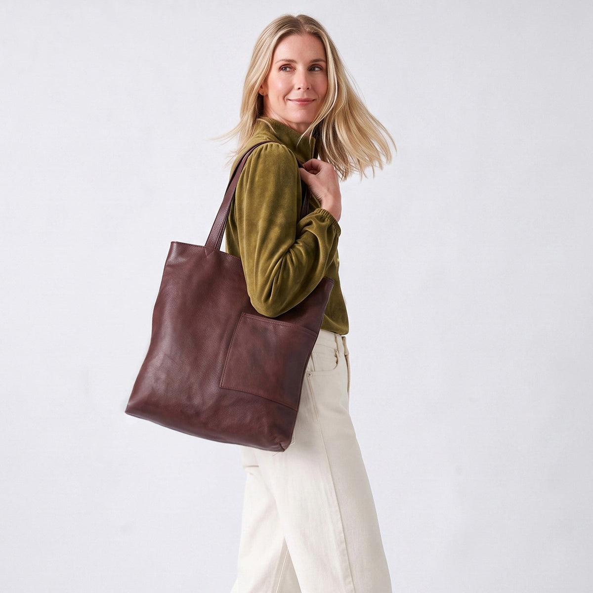 Leon Leather Tote Bag - Image 21