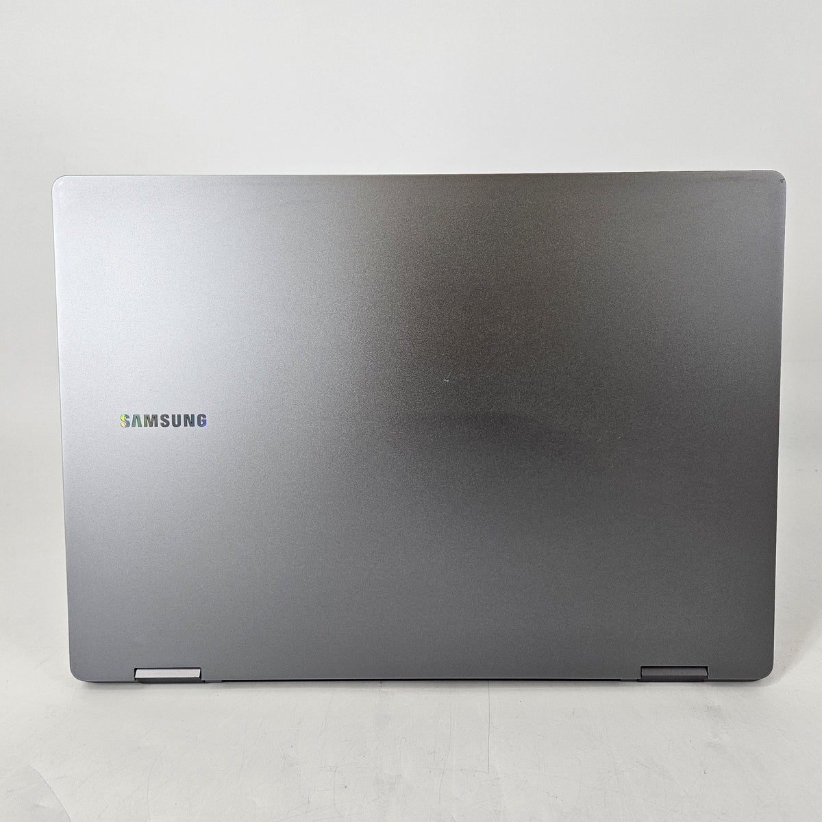 Samsung Galaxy Book5 Pro 360 16 Gray 2.2 GHz Intel Core Ultra 7 Series 2 32GB RAM 1TB Solid State Drive - Image 5