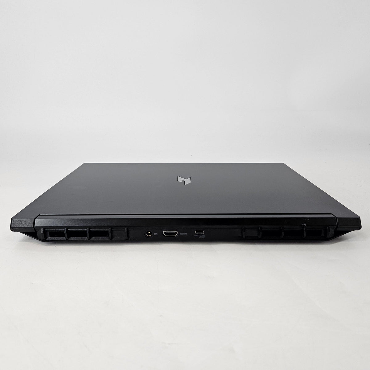 Acer Nitro V 16 AI Black 4.3 GHz AMD Ryzen 5 240 16GB RAM 512GB Solid State Drive NVIDIA GeForce RTX 5050 8 GB - Image 7