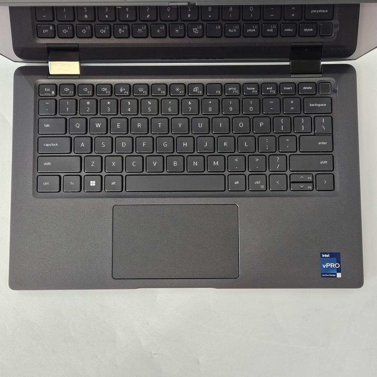 Dell Latitude 7430 14 Black 1.6 GHz Intel Core i5 12th Gen. 16GB RAM 512GB Solid State Drive - Image 2