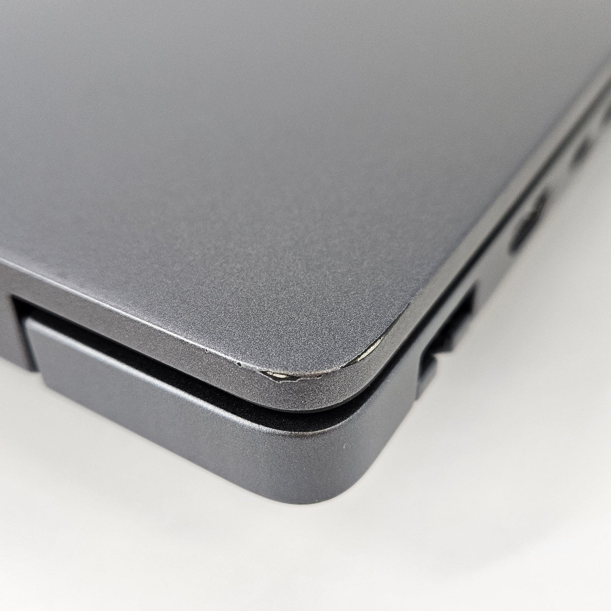 Dell Pro Max 16 Plus MB16250 Magnetite 2.6 GHz Intel Core Ultra 7 Series 2 64GB RAM 512GB Solid State Drive NVIDIA - Image 8
