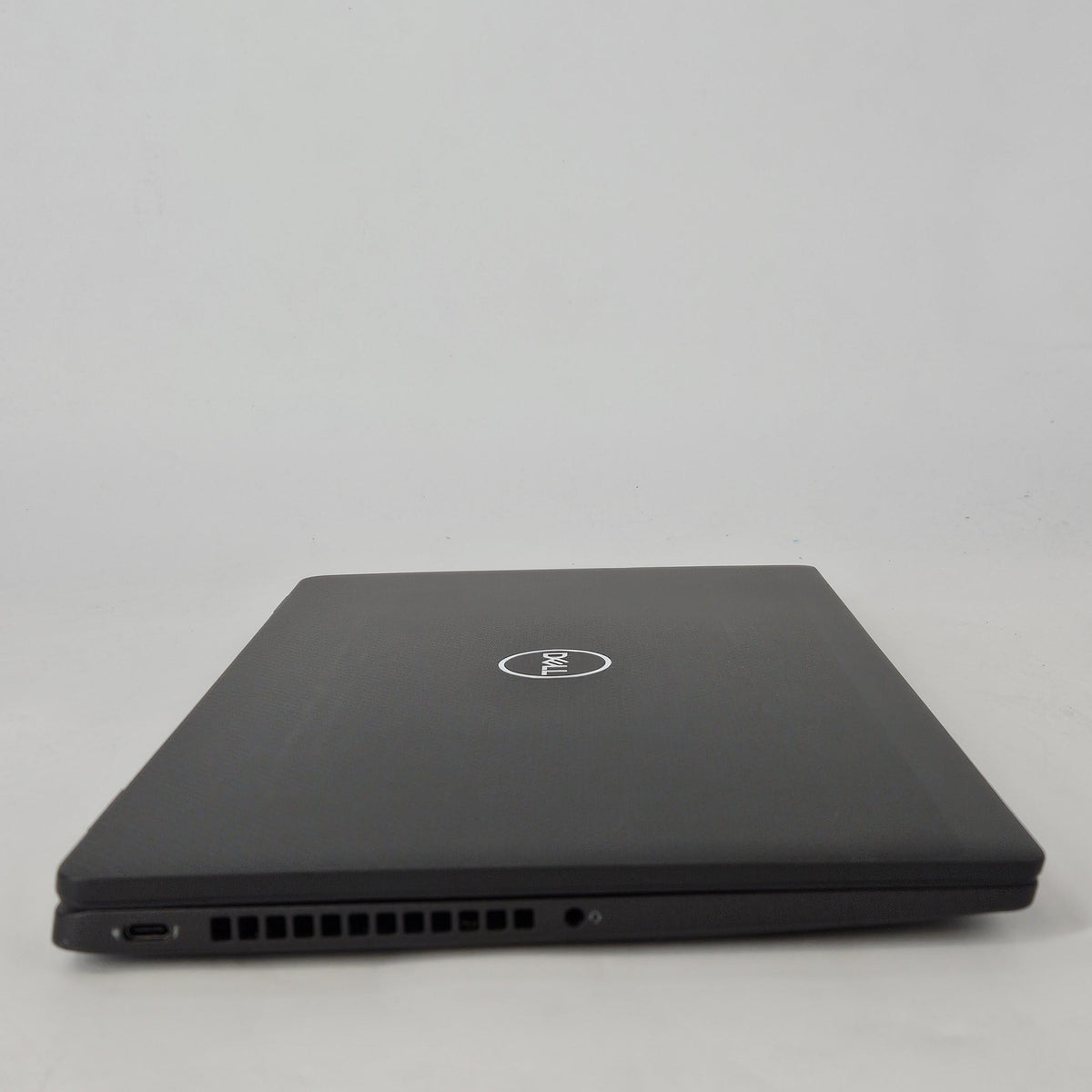 Dell Latitude 7430 14 Gray 1.7 GHz Intel Core i5 12th Gen. 16GB RAM 256GB Solid State Drive - Image 8