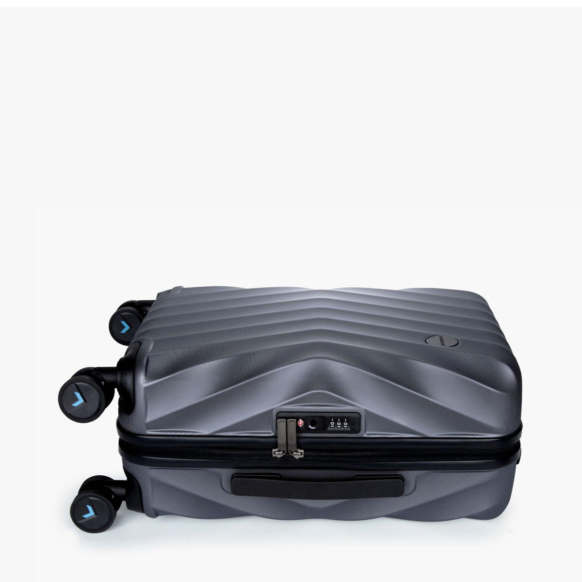 Globetrotter 20" Hardside Rolling Carry-on Stylish Suitcase - Image 55