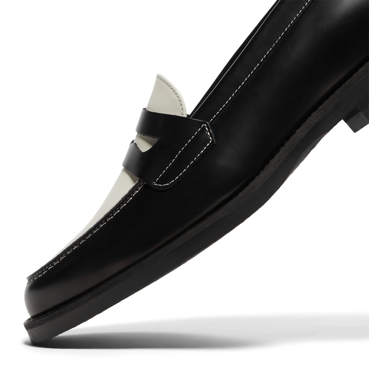 DUKE + DEXTER Wilde Black White Penny Loafer Womens (Black/White) - Image 6