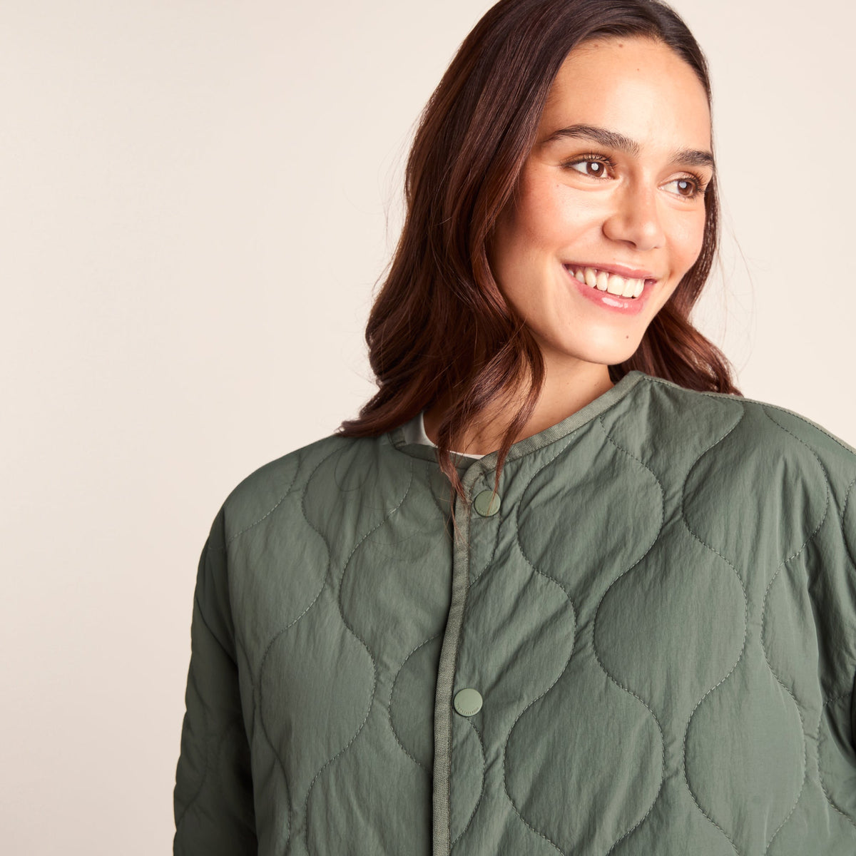 Cleadon Womens Relaxed Fit Shower Resistant Lightweight Insulated Jacket - Pale Khaki - Image 7