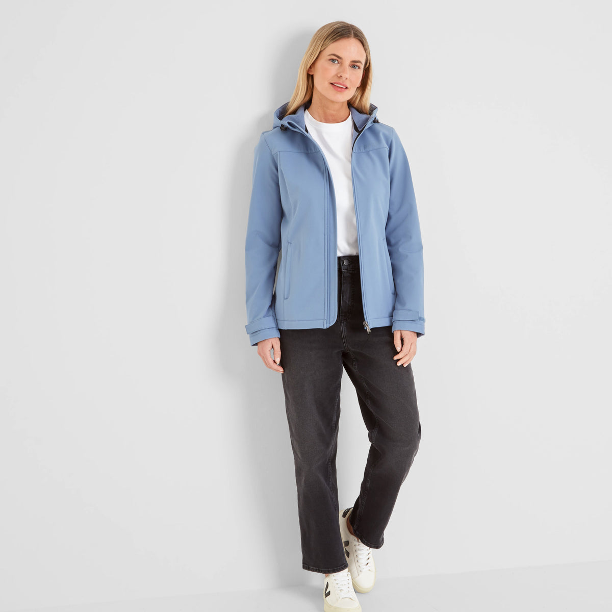 Keld Womens Shower Resistant Hooded Softshell Jacket - Misty Blue - Image 4