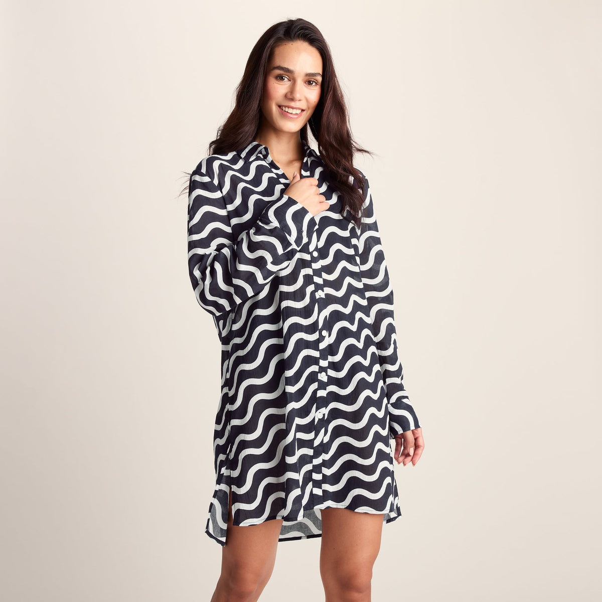 Kylie Womens Long Sleeve 100% Cotton Supersoft Shirt - Oxford Blue Wave Print - Image 6