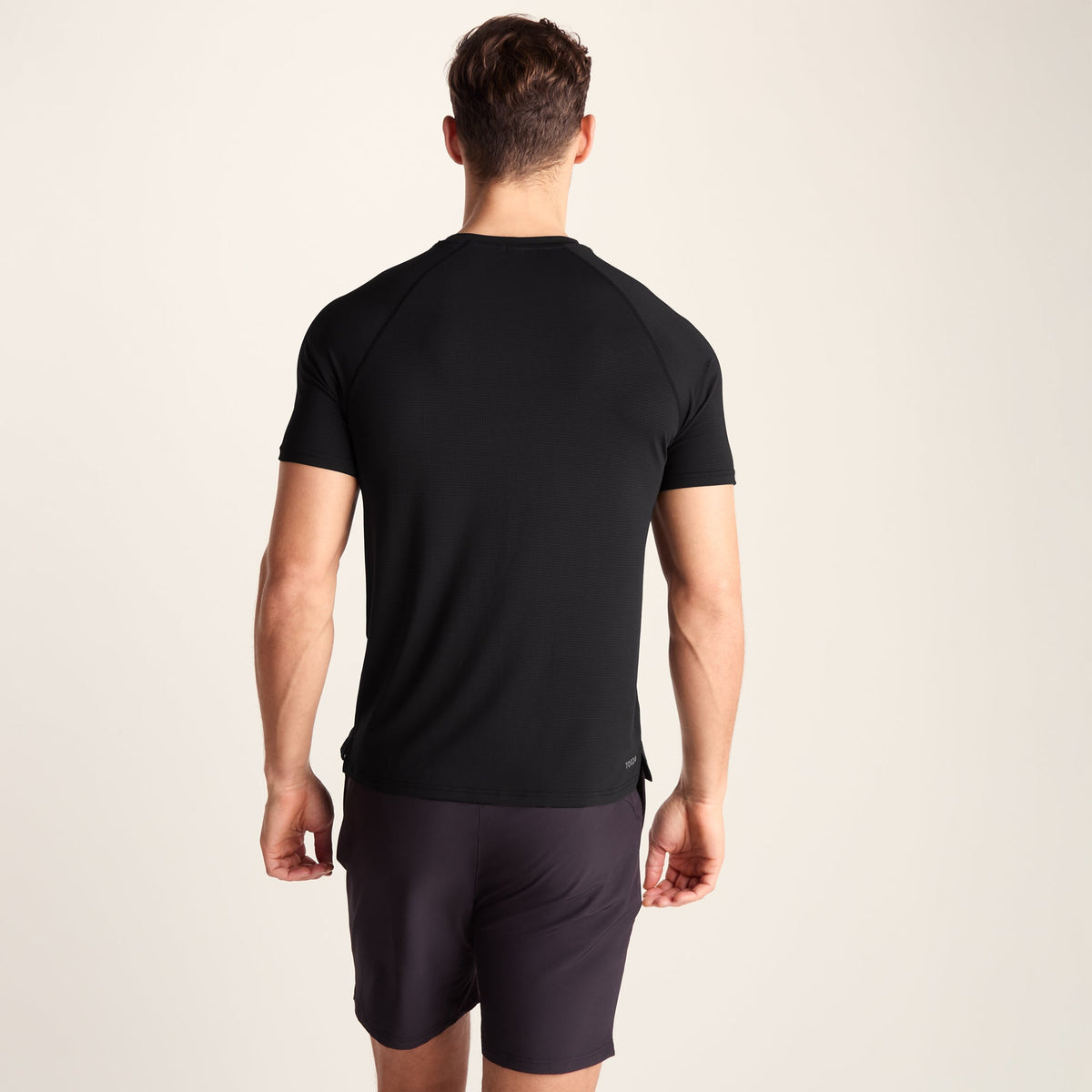Maddox Mens Short Sleeve Performance T-Shirt - Black - Image 3