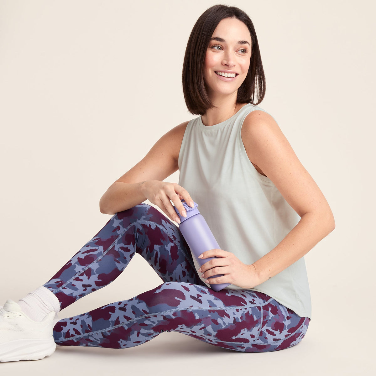 Orla Womens Performance Vest - Vanilla - Image 5