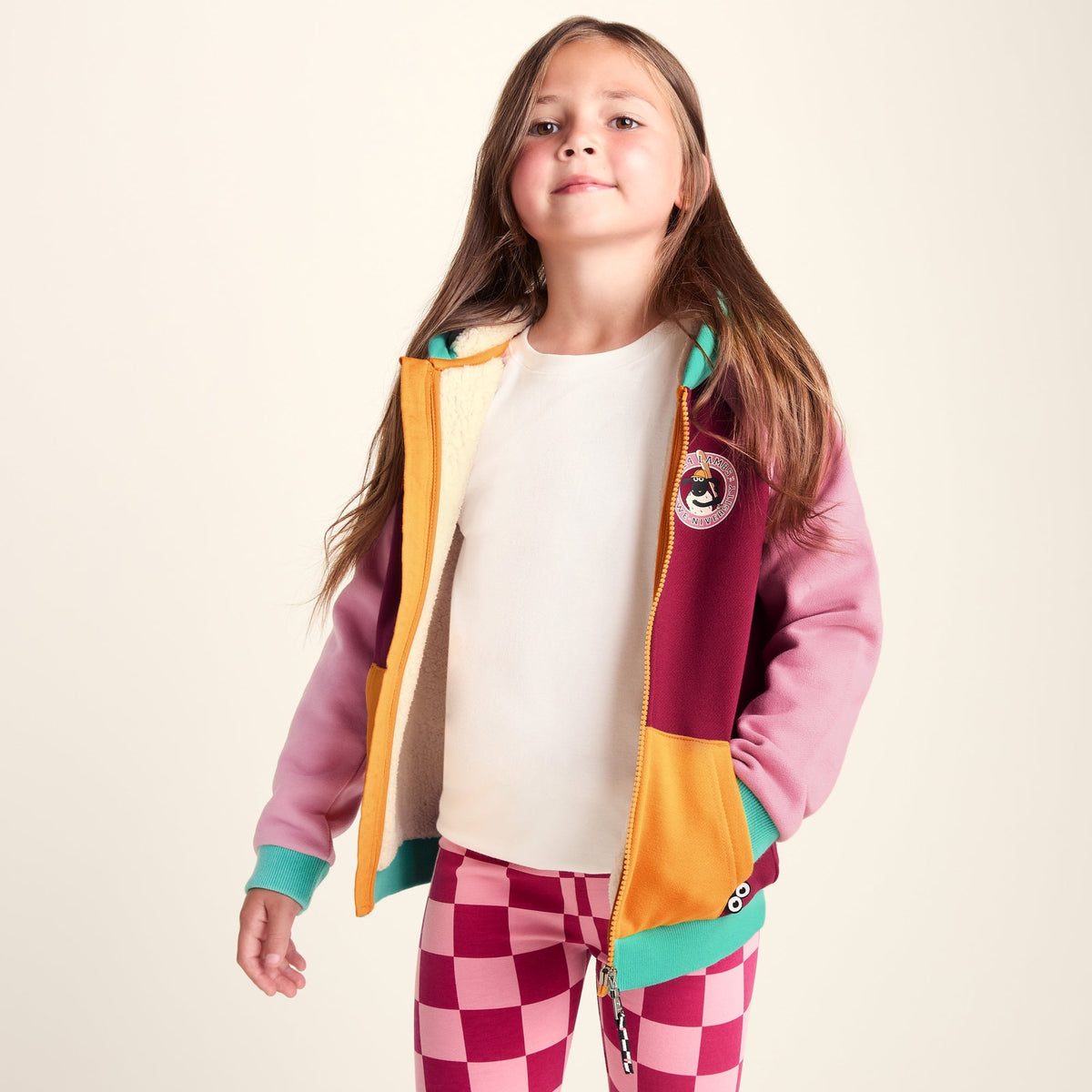 Portland Shaun the Sheep Kids Supersoft Sherpa Lined Hoodie - Candy Floss/Beetroot Red - Image 2