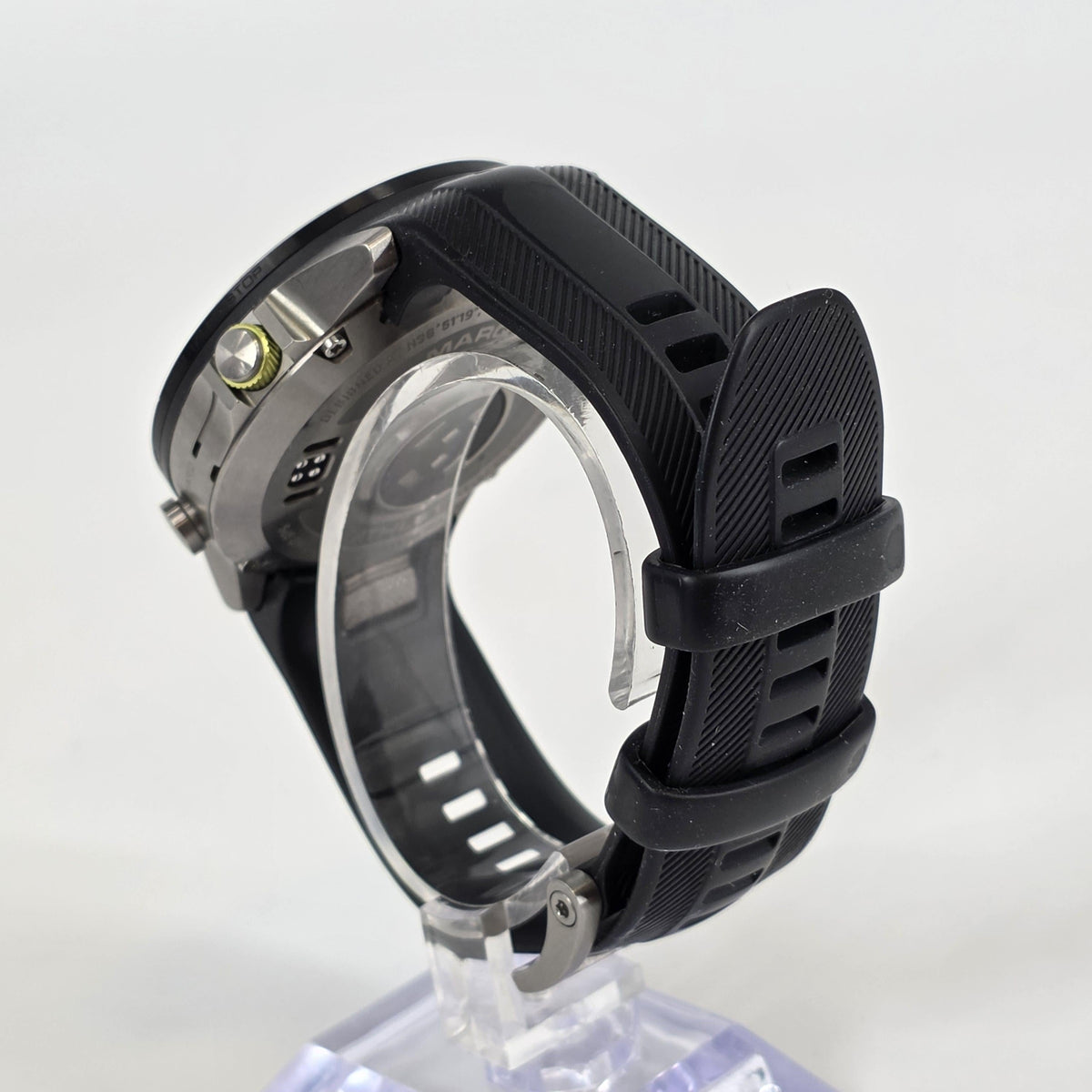 Garmin MARQ Athlete (Gen 2) 46mm Black GPS - Image 3
