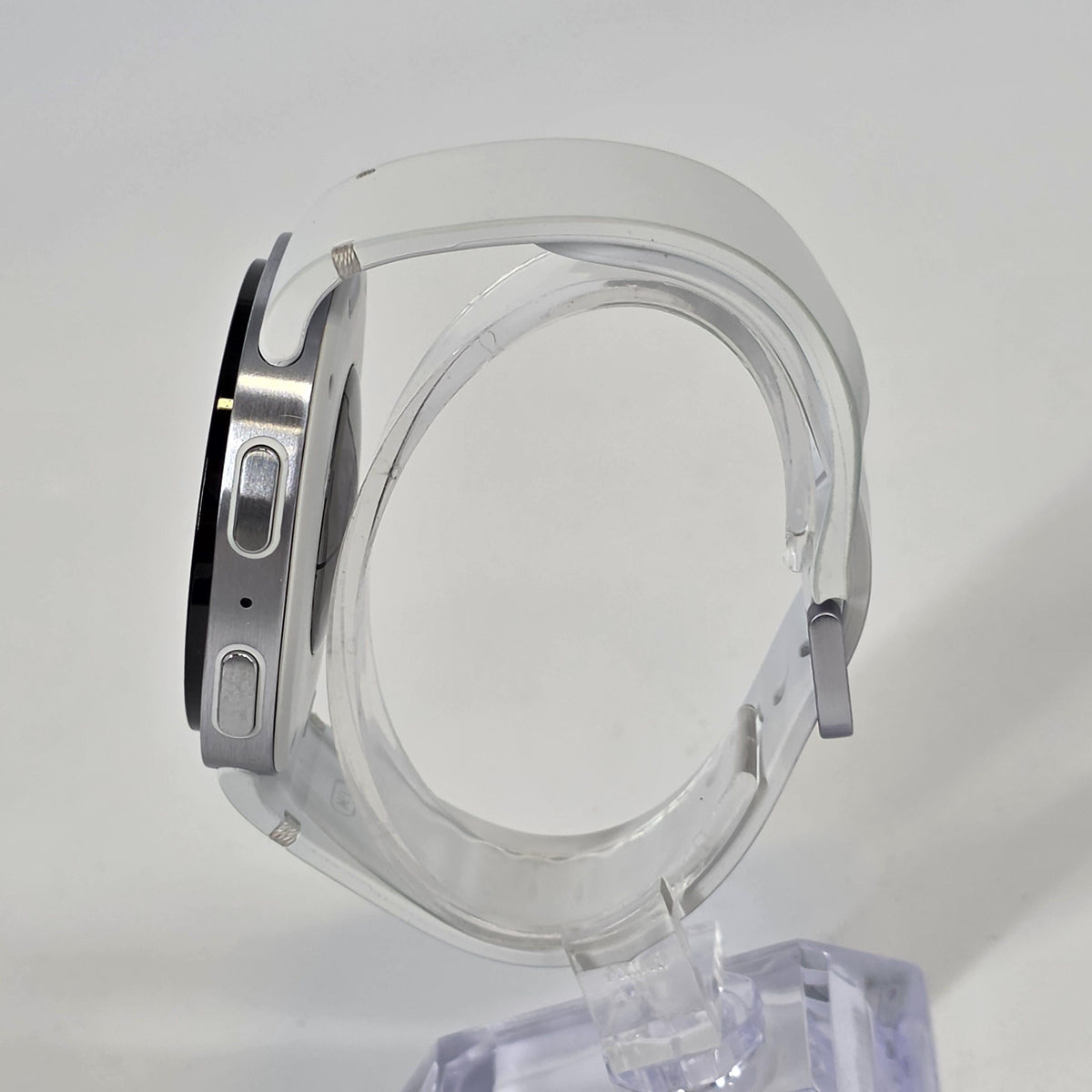 Samsung Galaxy Watch8 44mm Silver Unlocked 32GB - Image 7