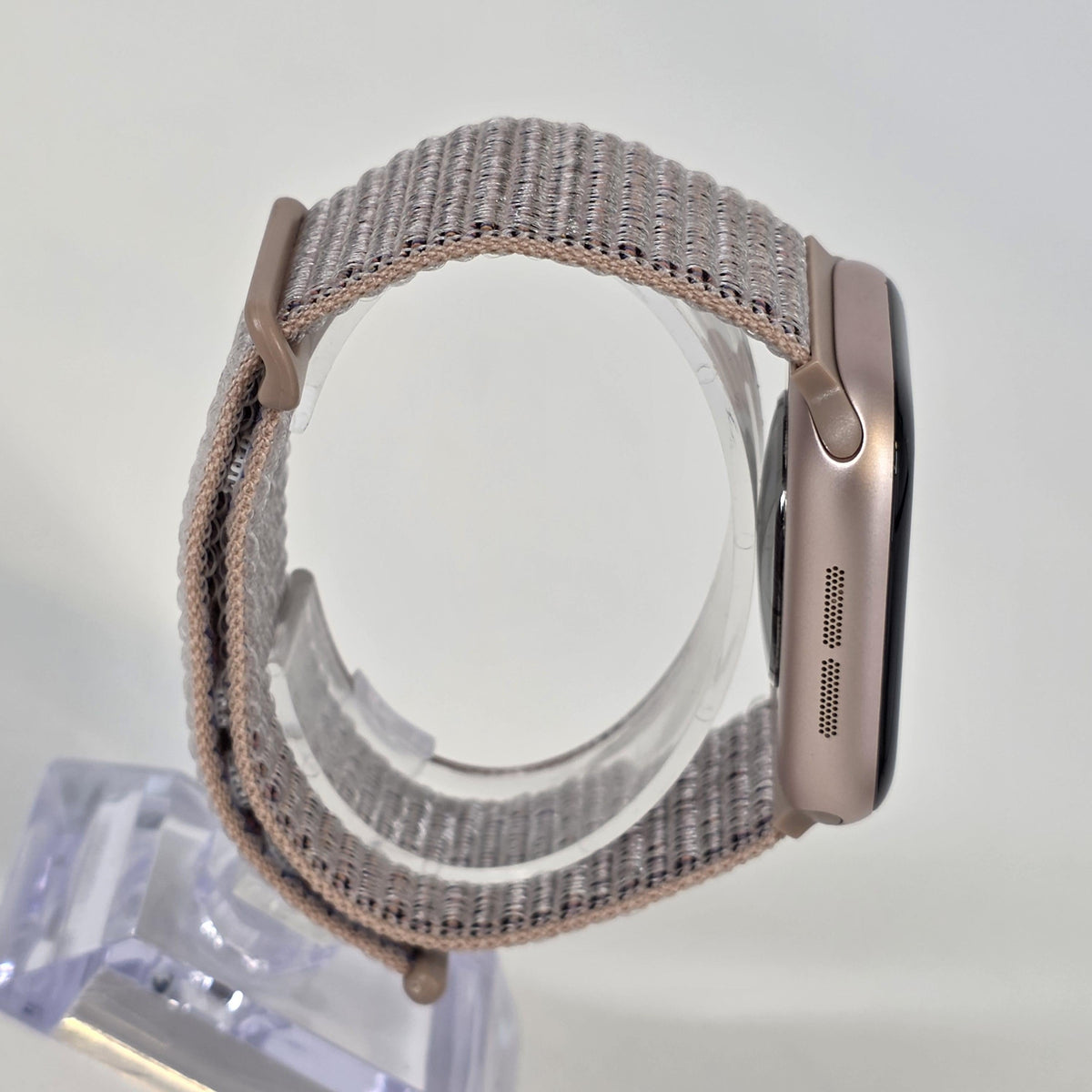 Apple Watch (Series 10) 42mm Rose Gold WiFi 64GB - Image 3