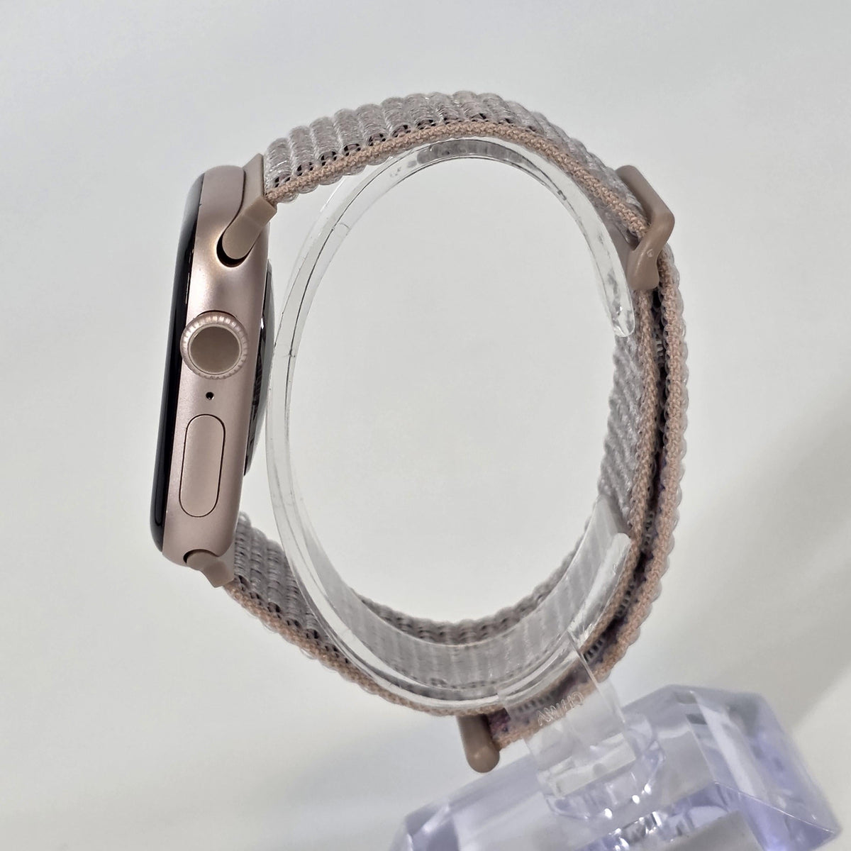 Apple Watch (Series 10) 42mm Rose Gold WiFi 64GB - Image 7