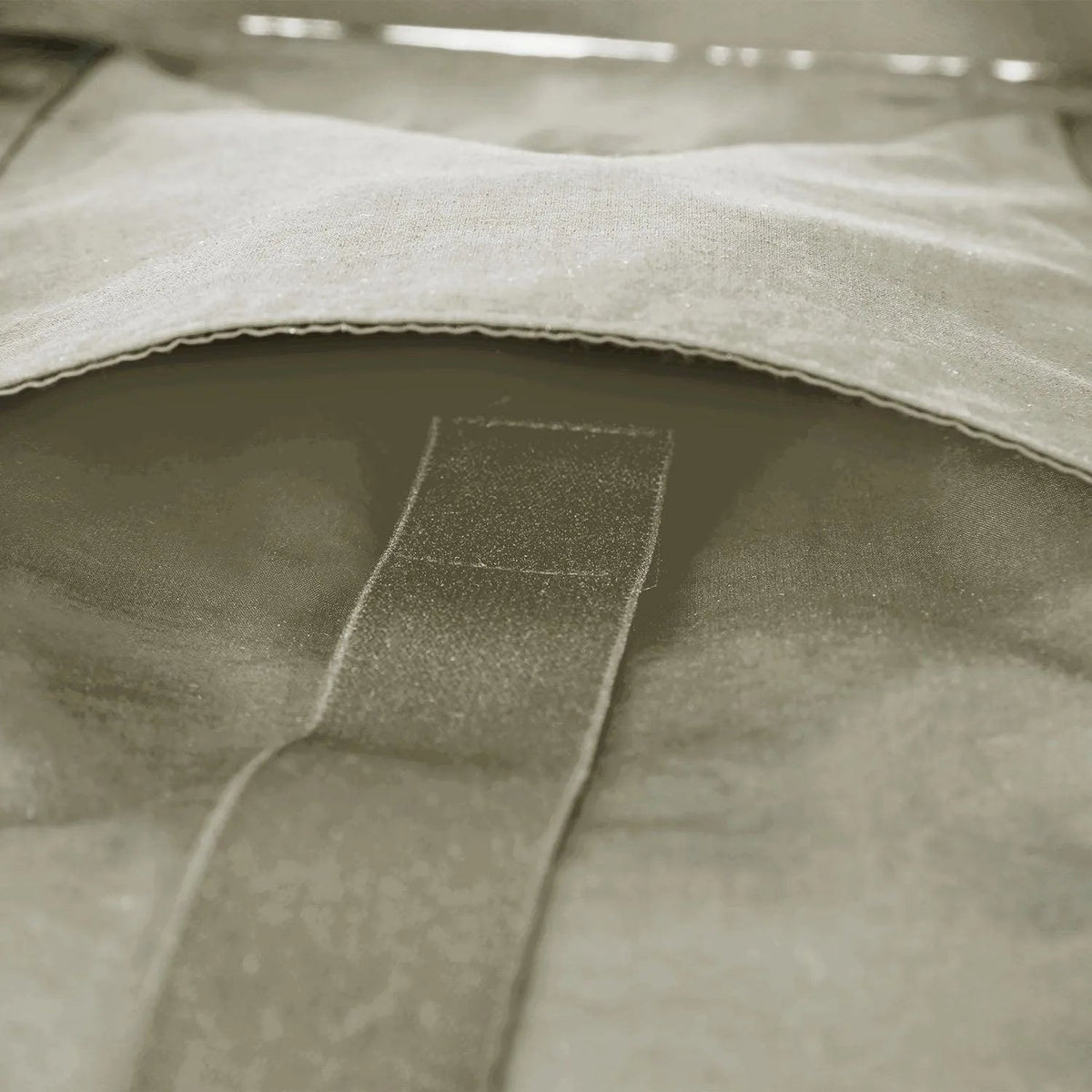 Zoraesque 18L-20L Tote - Image 34