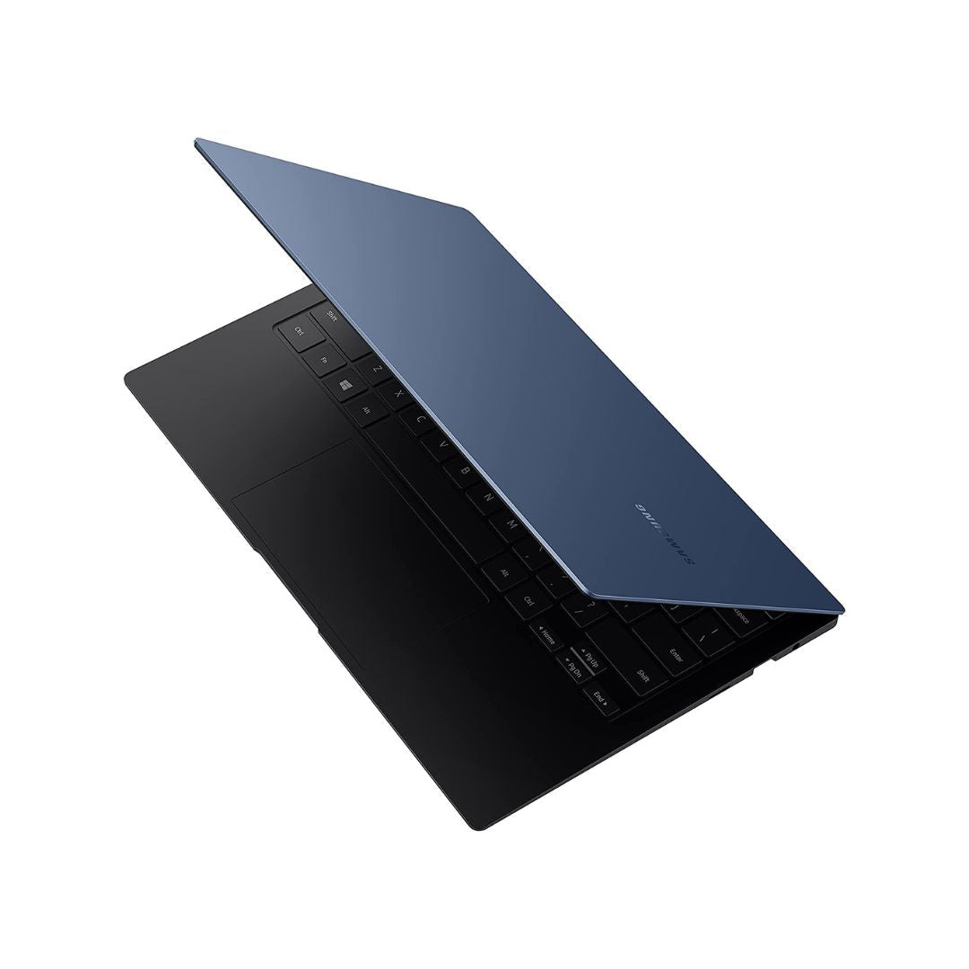 Samsung - Galaxy Book Pro 15.6 AMOLED Laptop - Intel Evo Platform Core i5 - 8GB Memory - 512GB SSD - Image 6