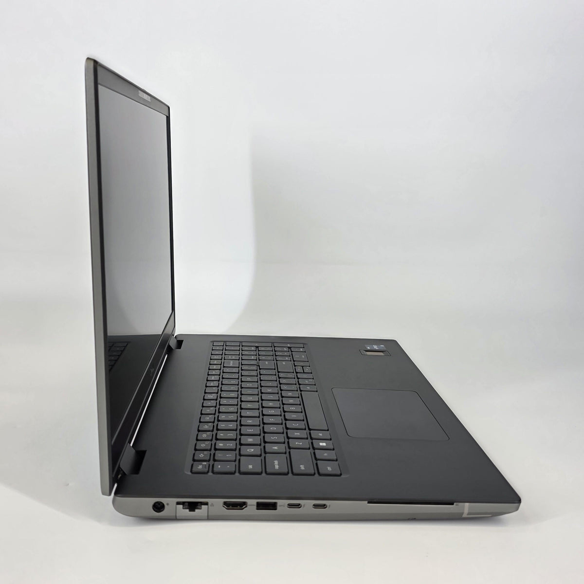 Dell Precision 7780 17.3 Gray 2.2 GHz Intel Core i9 13th Gen. 32GB RAM 512GB Solid State Drive NVIDIA RTX 3500 Ada - Image 3