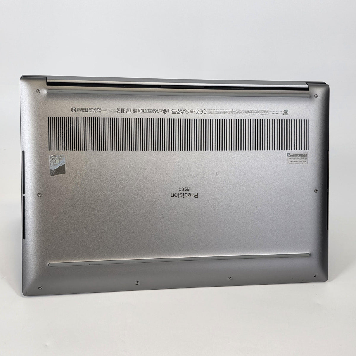 Dell Precision 5560 15.6 Gray 2.5 GHz Intel Core i7 11th Gen. 32GB RAM 1TB Solid State Drive NVIDIA RTX A2000 4 GB - Image 5