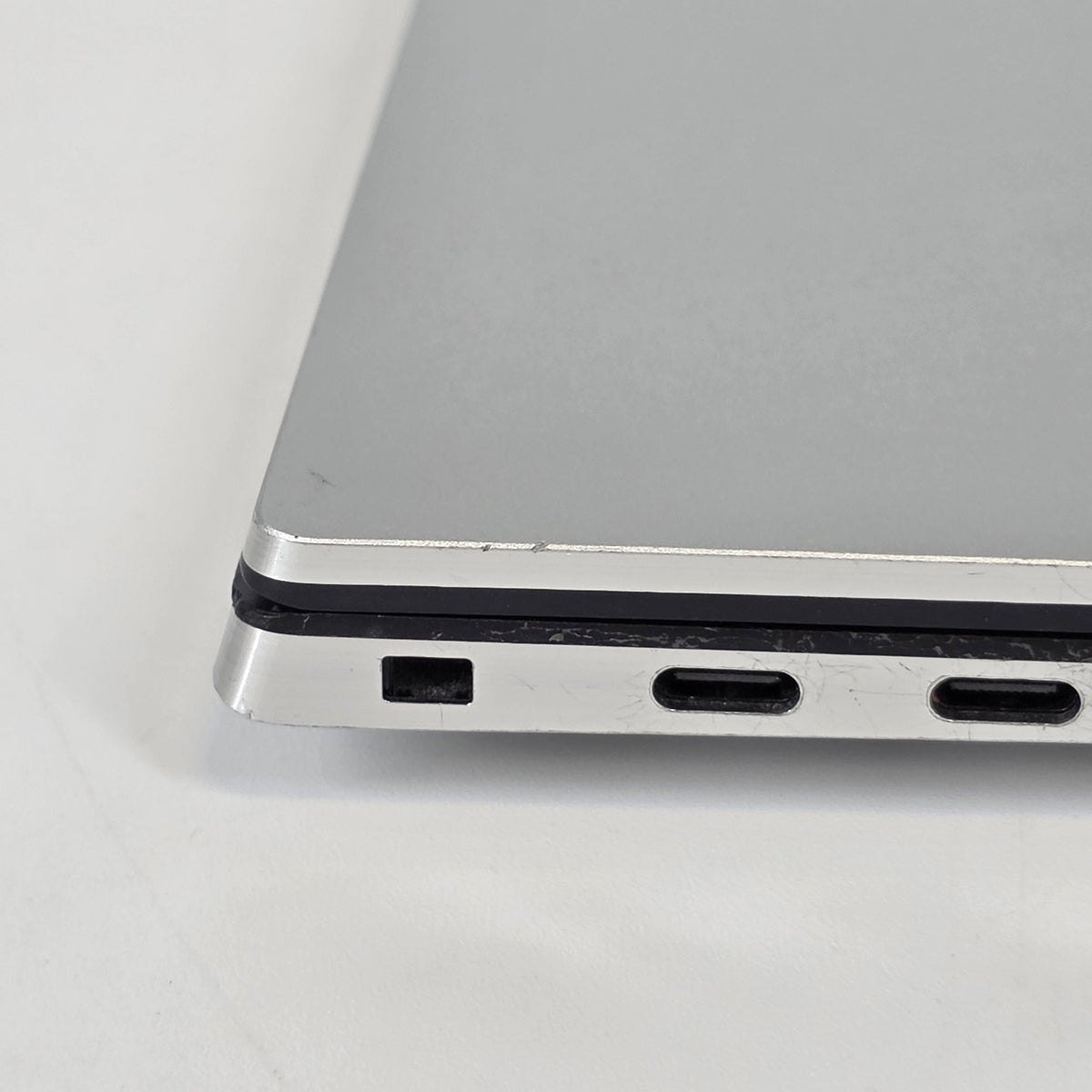 Dell XPS 15 9510 Silver 2.3 GHz Intel Core i7 11th Gen. 16GB RAM 512GB Solid State Drive NVIDIA GeForce RTX 3050 4 - Image 29