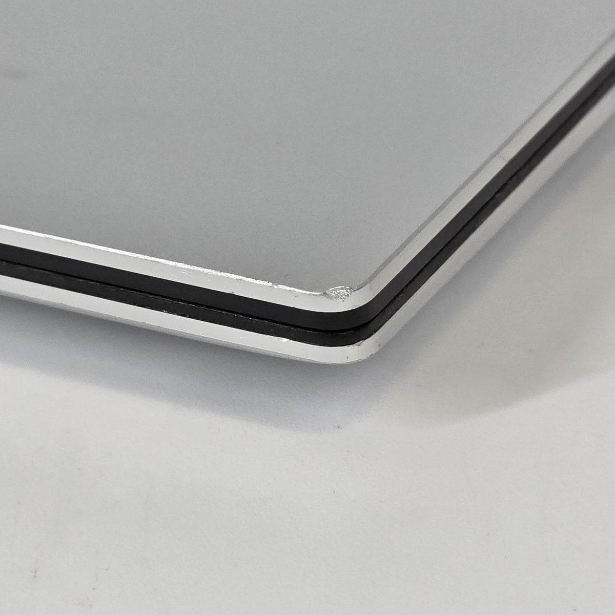 Dell XPS 15 9510 Silver 2.3 GHz Intel Core i7 11th Gen. 16GB RAM 512GB Solid State Drive NVIDIA GeForce RTX 3050 4 - Image 30