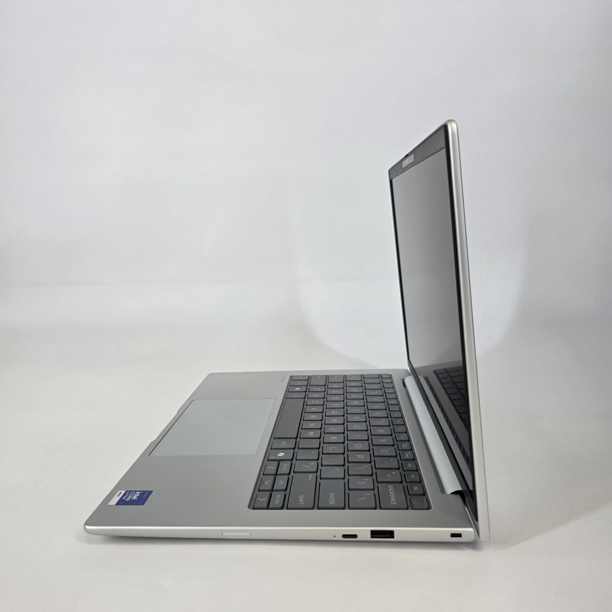 HP Elitebook 8 G2i 14 Silver Intel Core Ultra 7 Series 3 32GB RAM 512GB Solid State Drive - Image 4