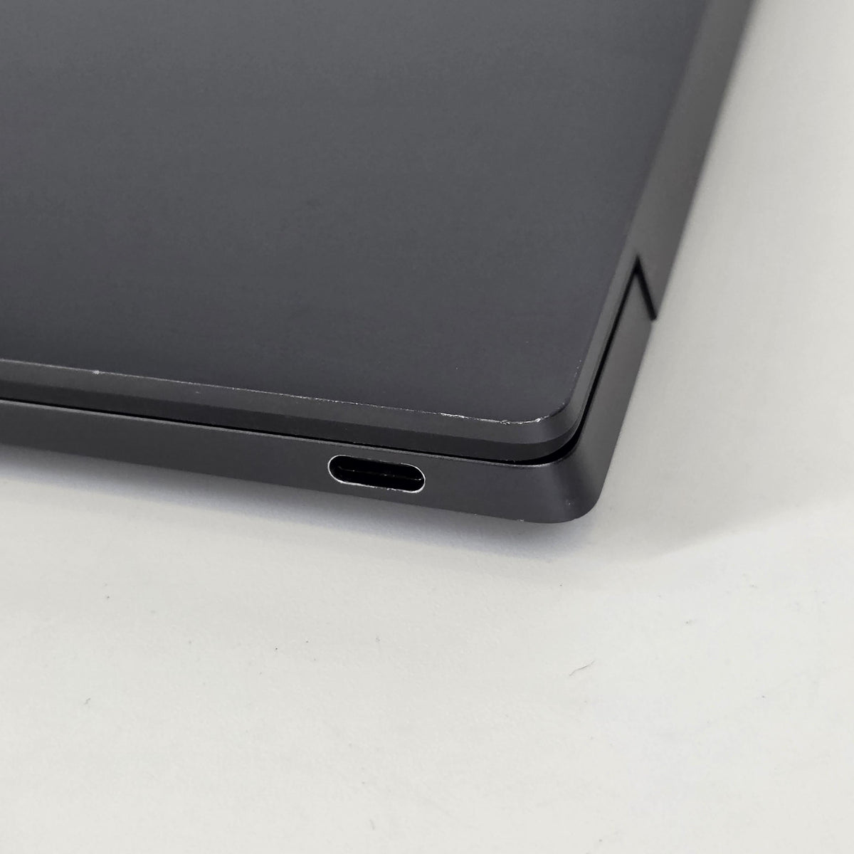 Dell XPS 13 Plus 9320 Black 2.2 GHz Intel Core i7 13th Gen. 32GB RAM 1TB Solid State Drive - Image 17