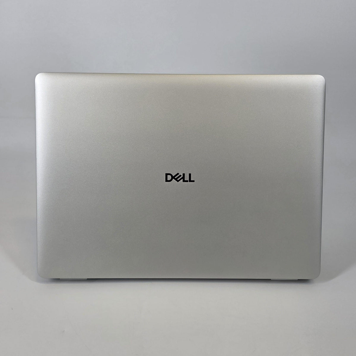 Dell Pro 14 PC14250 Platinum Silver 2.1 GHz Intel Core 7 32GB RAM 512GB Solid State Drive - Image 5