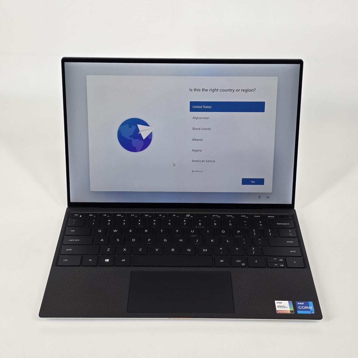 Dell XPS 13 9310 Silver 2.8 GHz Intel Core i7 11th Gen. 32GB RAM 1TB Solid State Drive