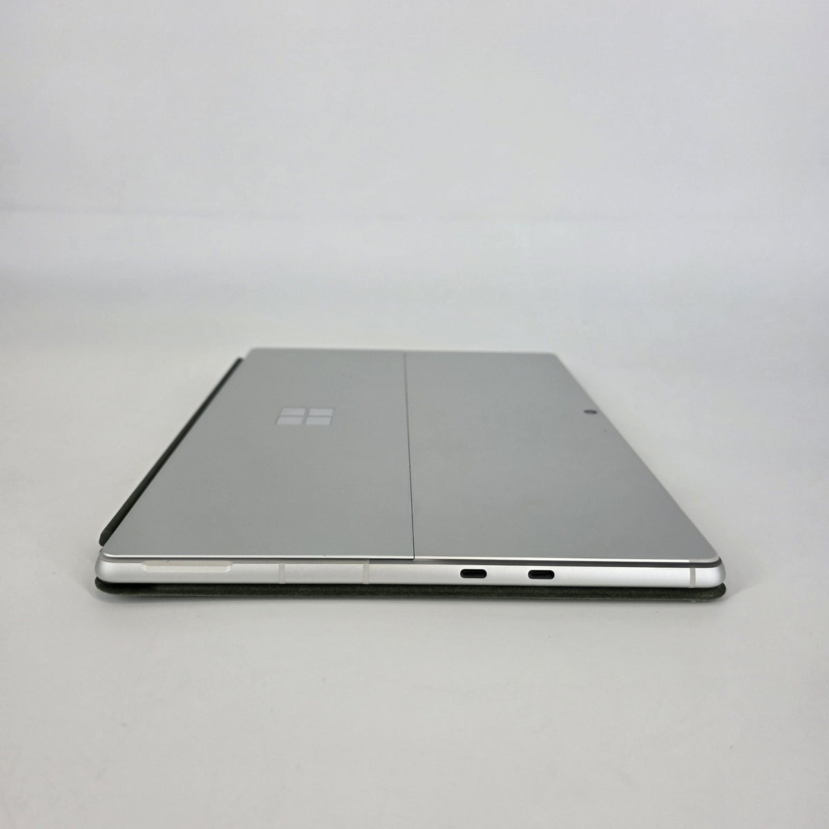 Microsoft Surface Pro 9 13 Platinum Unlocked 2.9 GHz Microsoft SQ3 Processor 8GB RAM 256GB Solid State Drive - Image 8